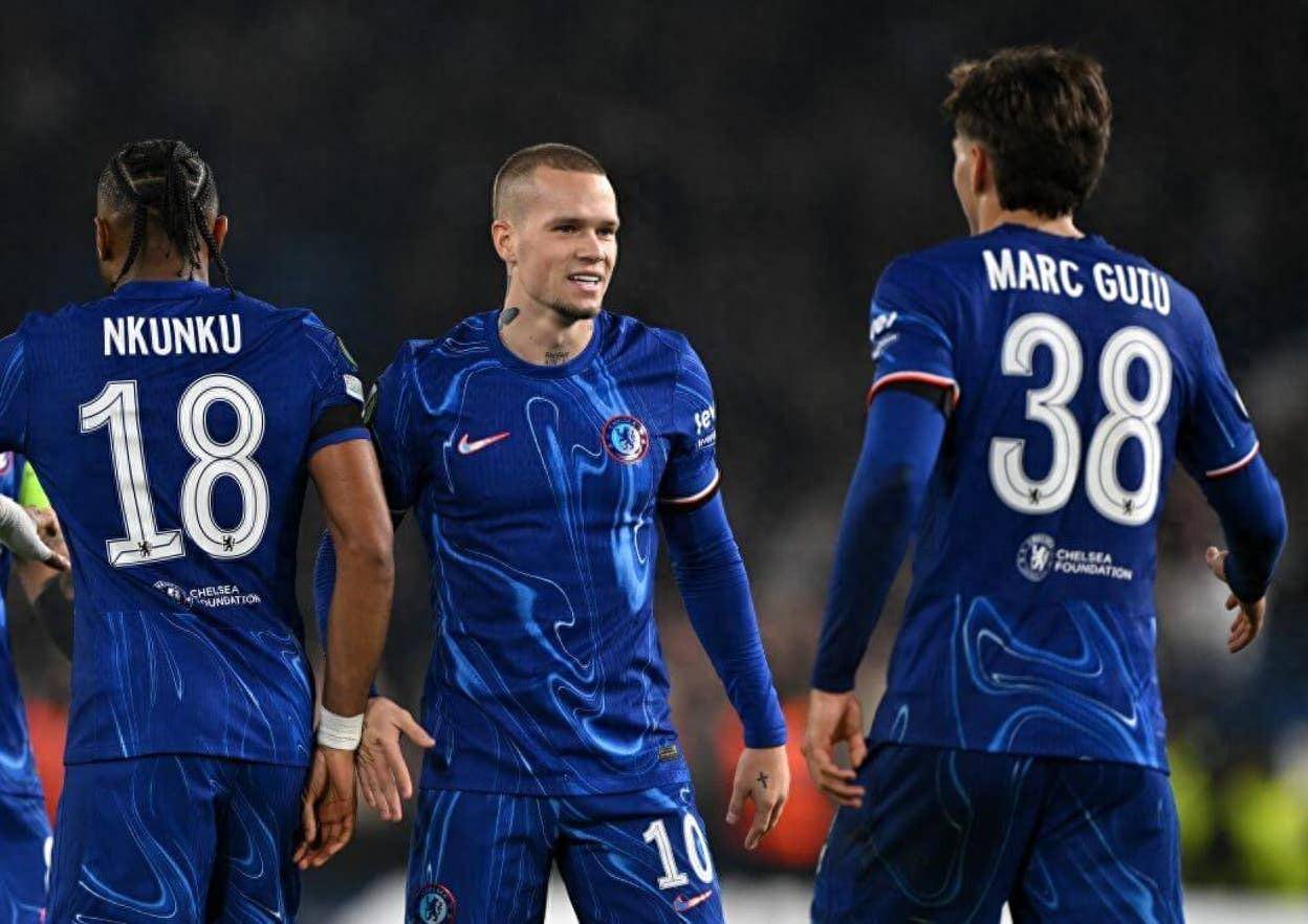 包含Scout迎来二十赛季出色发挥,掘金观众热烈欢呼!的词条 包含Scout迎来二十赛季出色发挥,掘金观众热烈欢呼!的词条